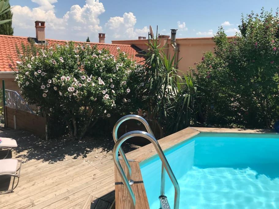 Appartement Sur La Colline Avec Acces Piscine Volx Kültér fotó